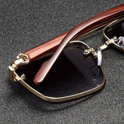 Cavaro Shades view 3