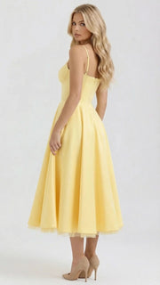 Selene Sweetheart Midi Dress Yellow view 3